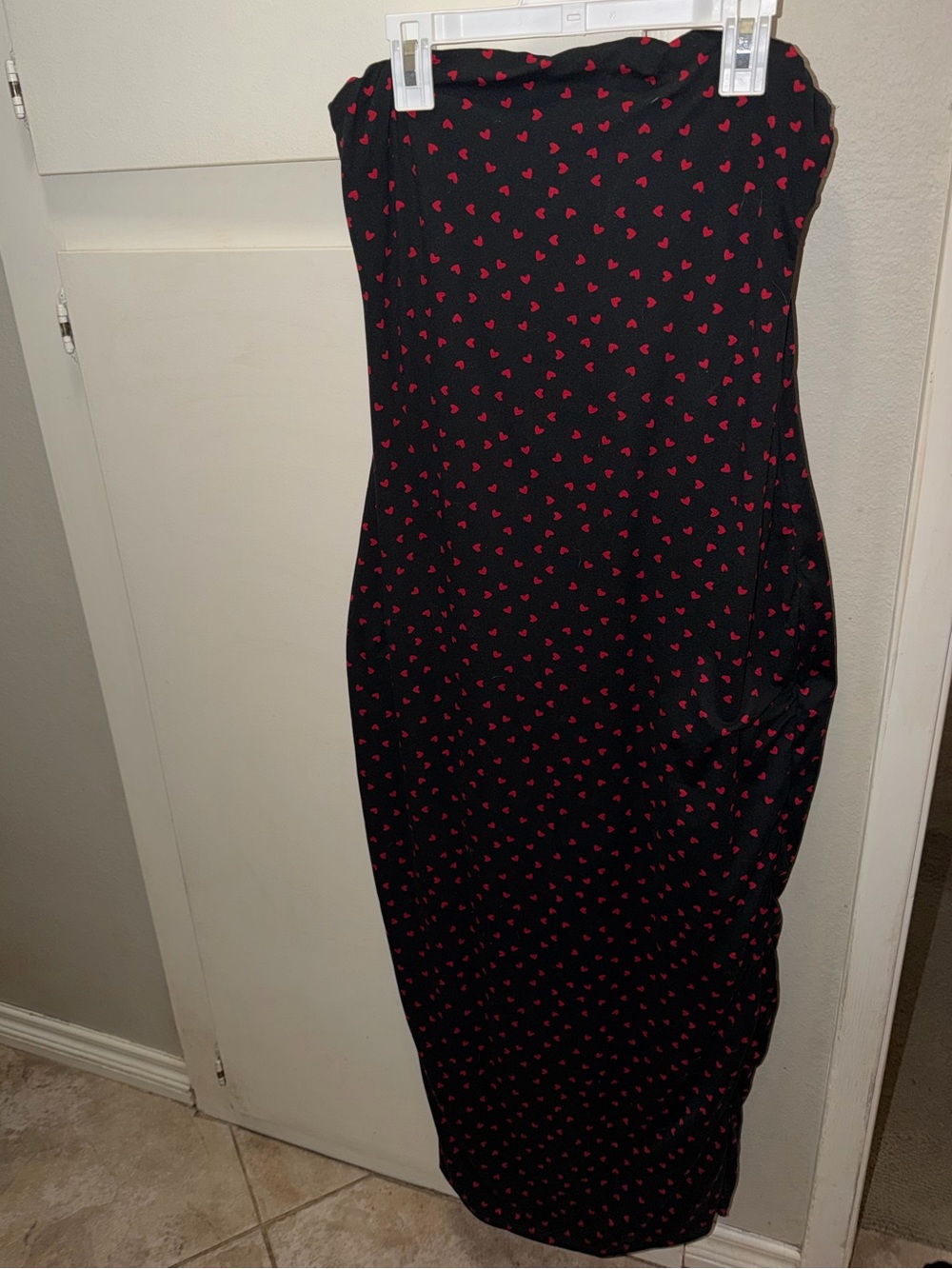 URBAN OUTFITTERS- Strapless Black Dress with Red Heart Print size large